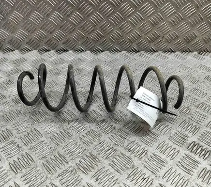 Toyota Yaris XP210 Rear coil spring 48231K0070
