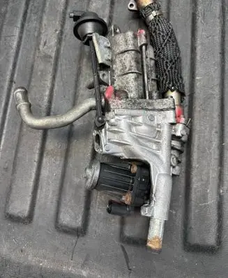 Land Rover Range Rover Sport L494 EGR valve 701881040 10T110 9X2Q9U438CA