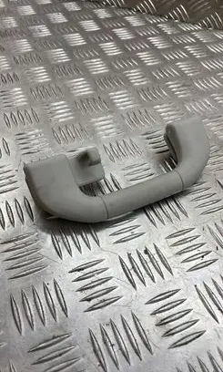 Mercedes-Benz E W212 Rear interior roof grab handle A2048100151