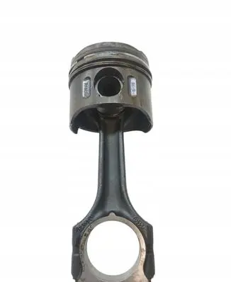 Mercedes-Benz Vito Viano W638 Piston with connecting rod