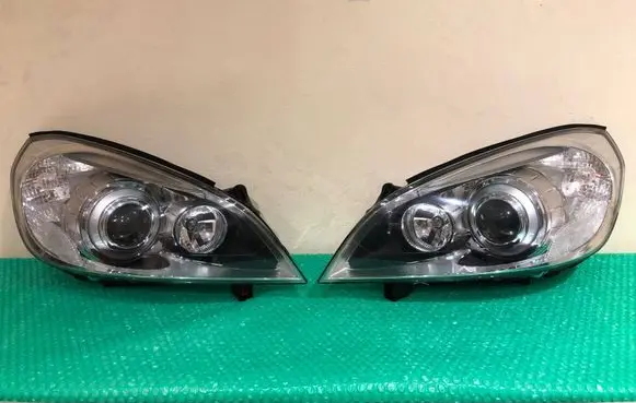 Volvo V60 Headlights/headlamps set 31299990 89905477 31299991