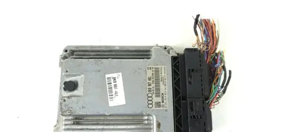 Audi A5 8T 8F Engine control unit/module ECU 8K0907401 0281014014