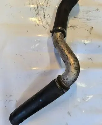 Chevrolet Captiva Intercooler hose/pipe 22737401