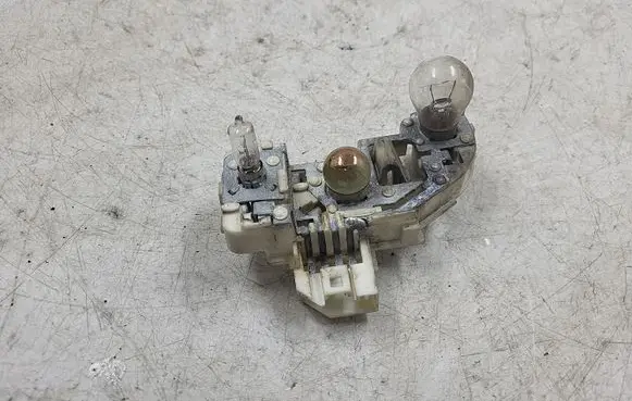 BMW 3 E90 E91 Tail light bulb cover holder 