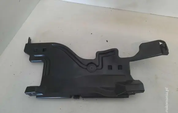 Toyota Yaris Dashboard side end trim 55606-52020