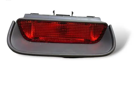Honda CR-V Third/center stoplight P6939 4027716