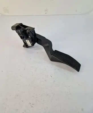 Opel Zafira B Accelerator throttle pedal 9202341