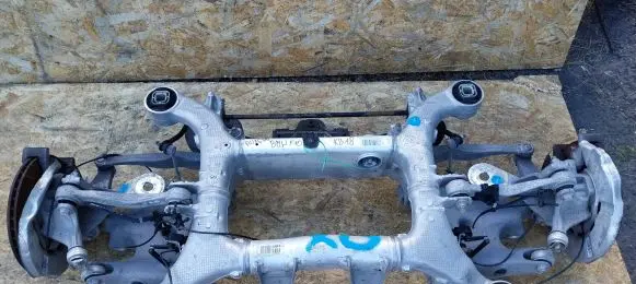 BMW 5 F10 F11 Rear axle beam 6793801 6798545