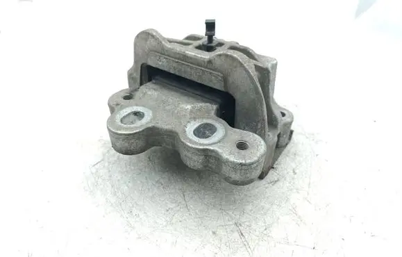 Ford Transit Engine mount bracket 