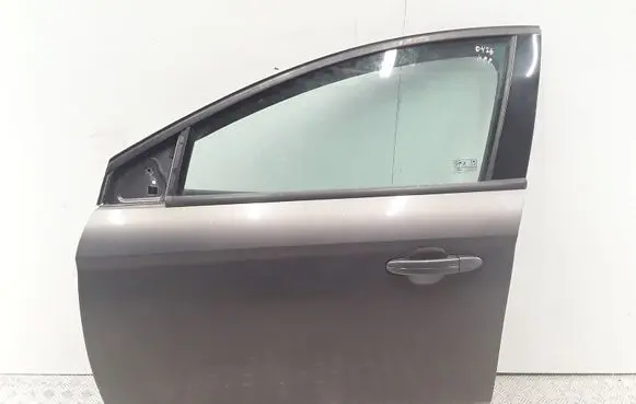 Ford Mondeo MK IV Front door PBS71A20125AC 1778162