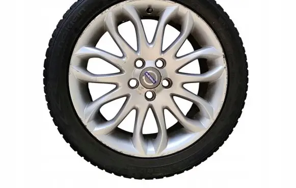 Volvo C30 R17 alloy rim 