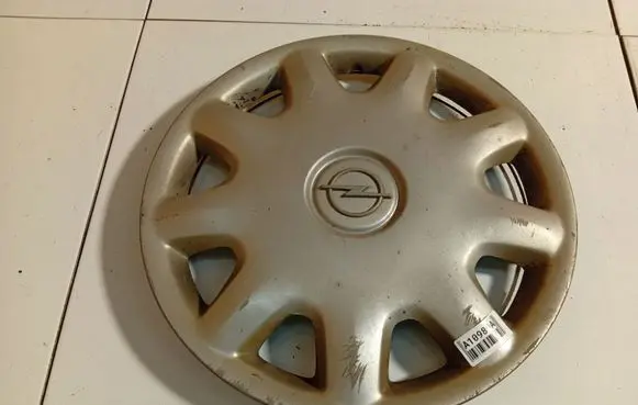 Opel Astra G R15 wheel hub/cap/trim 90498213