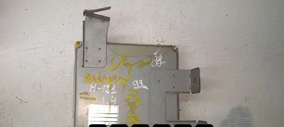 Mazda 121 Engine control unit/module MECSJ112