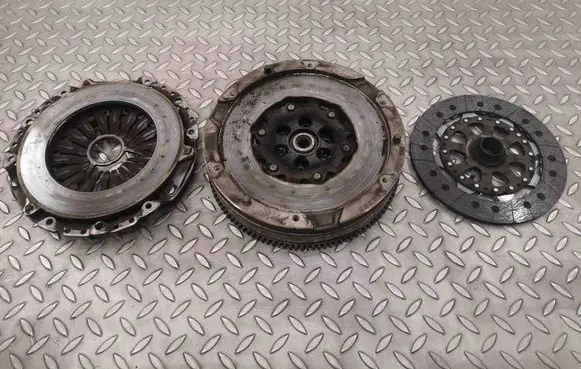 BMW 2 F22 F23 Clutch set kit 7638306 7614327