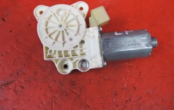 Mercedes-Benz CL C216 Front door electric window regulator A2168200242