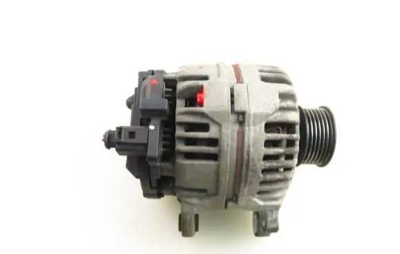 Volkswagen Golf IV Generator/alternator 0124325050 036903024