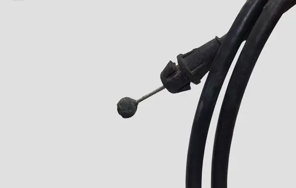 Opel Insignia A Engine bonnet (hood) release handle