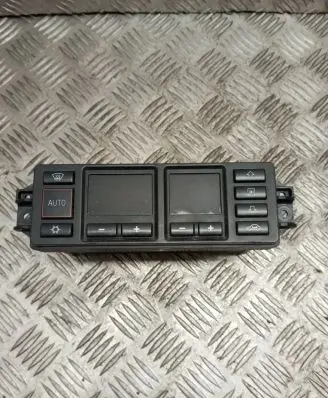 Audi A3 S3 8L Climate control unit 8L0820043D
