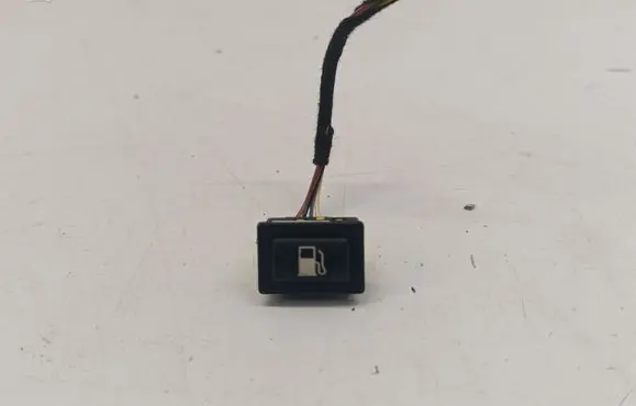 BMW 3 F30 F35 F31 Fuel tank opening switch 9358969