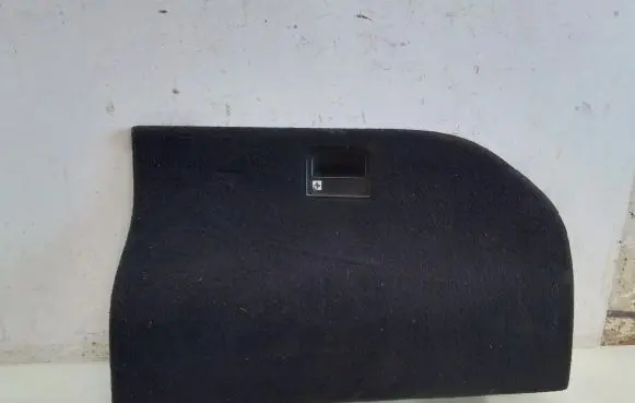 Audi A6 S6 C4 4A Trunk/boot lower side trim panel 