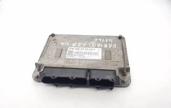 Skoda Fabia Mk2 (5J) Engine control unit/module ECU 03E906023B 5WP40808
