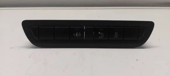 Peugeot 208 I Central console control unit 9677059077