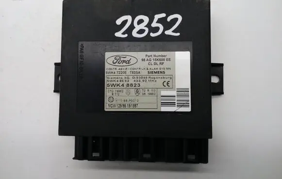 Volkswagen Touareg I Comfort/convenience module 5WK48823 5WK47220E
