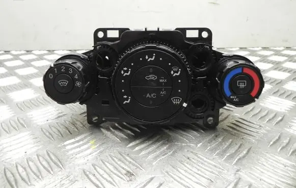 Ford Fiesta Climate control unit C1B119980DC Y1061