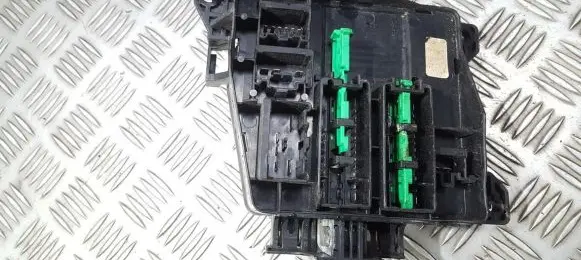 Mercedes-Benz C W203 Fuse box set PA66PPE