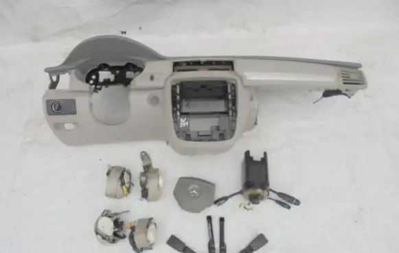 Mercedes-Benz R W251 Airbag set with panel a2513652145