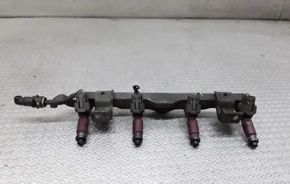 Fuel injectors set