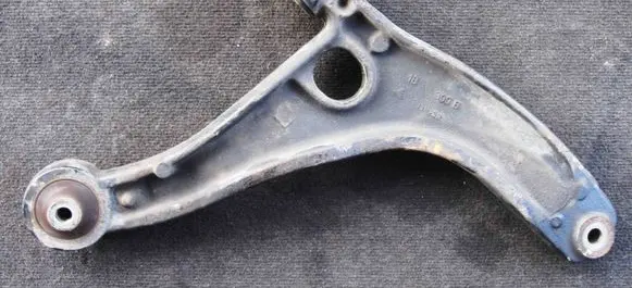 Renault Master III Front lower control arm/wishbone 13H29N