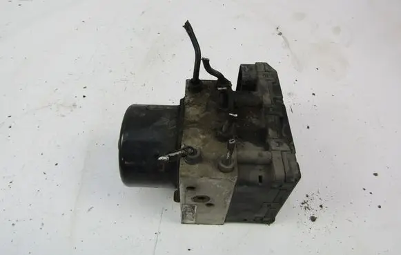 Volkswagen Golf IV ABS Pump 1J0907379G
