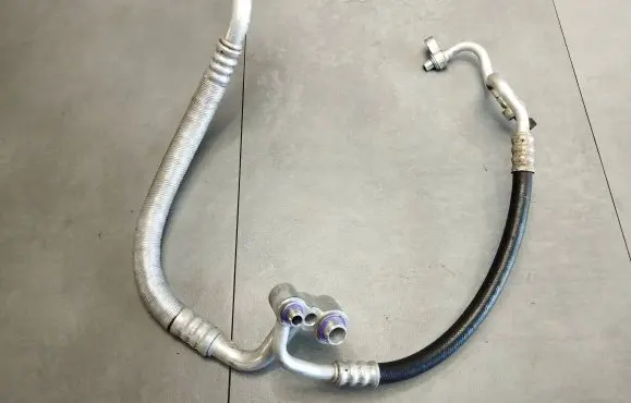 Opel Astra K Air conditioning (A/C) pipe/hose