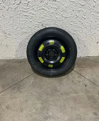 Peugeot 308 R16 spare wheel