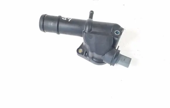 Audi Q5 SQ5 Engine coolant pipe/hose 03L121132A