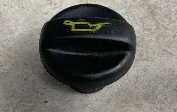 Ford Mondeo MK IV Oil filler cap
