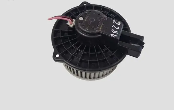 Mazda CX-7 Heater fan/blower 8727000690