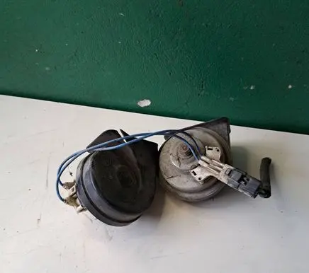 Citroen C5 Horn signal 9069908