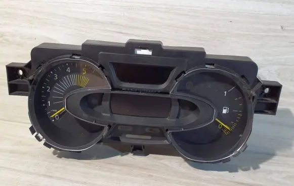 Renault Captur Speedometer (instrument cluster) 248104783R VPDRRF10849LB