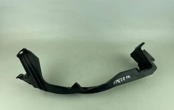 Subaru Outback Headlight/headlamp mounting bracket