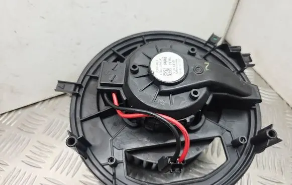 Volkswagen e-Golf Heater fan/blower 5Q1819021E 0130115576
