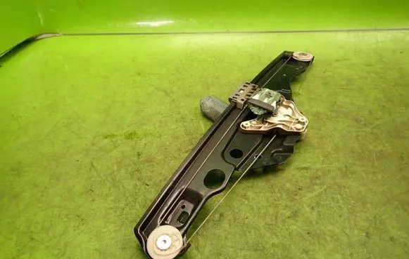 Mercedes-Benz E W211 Rear door window regulator with motor A2118202442