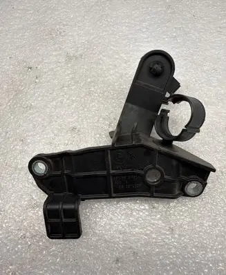 BMW 5 G30 G31 Other engine bay part 8572837 532103