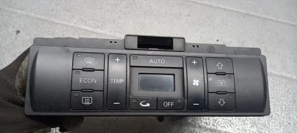 Audi A4 S4 B5 8D Air conditioning/heating control unit 
