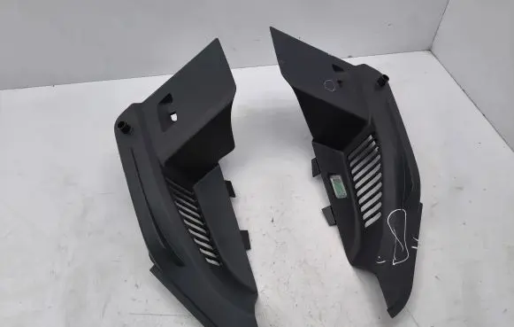 Seat Leon IV Parcel shelf load cover mount bracket 5FA867761 5FA867762