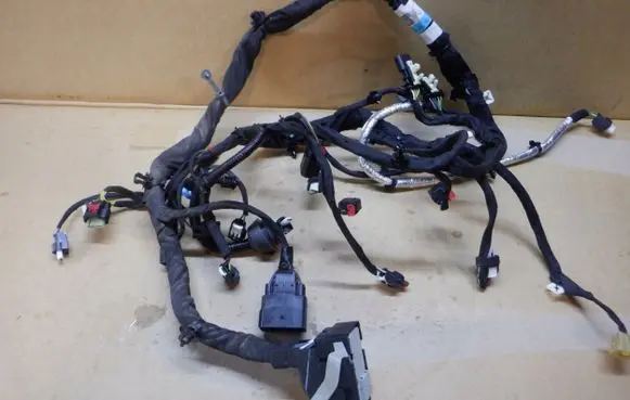 Ford Kuga III Engine installation wiring loom KU5T12C508B6EJ3