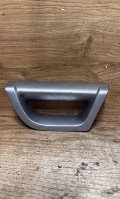 Volvo XC90 Front door interior handle trim 08650070