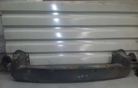 Dodge Caliber Front bumper cross member 