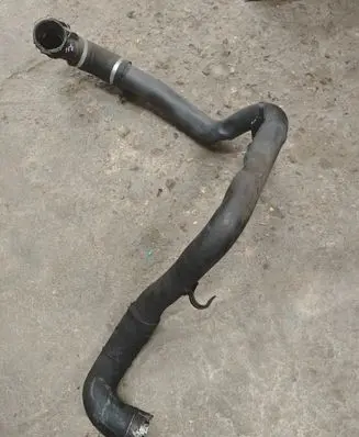 Mini One - Cooper R56 Intercooler hose/pipe 8512205 CZ15476810 1124